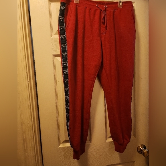 Men's M Guess Sweatpants - Picture 1 of 4